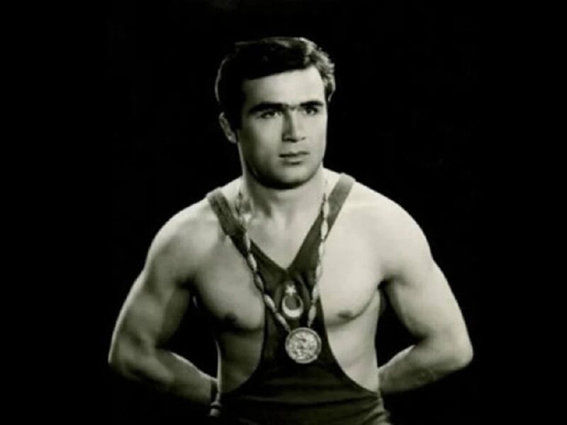 Tevfik Kış 