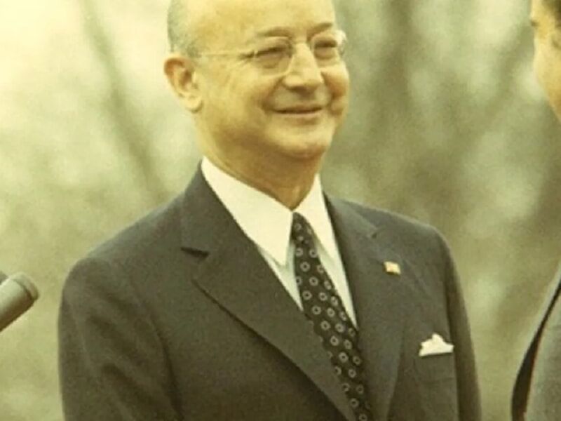 Nihat Erim