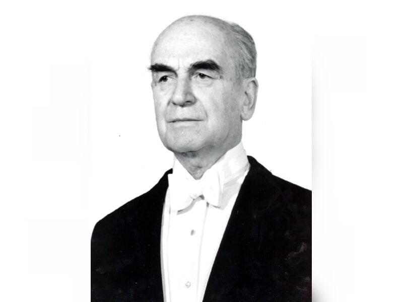 Fahri Korutürk 